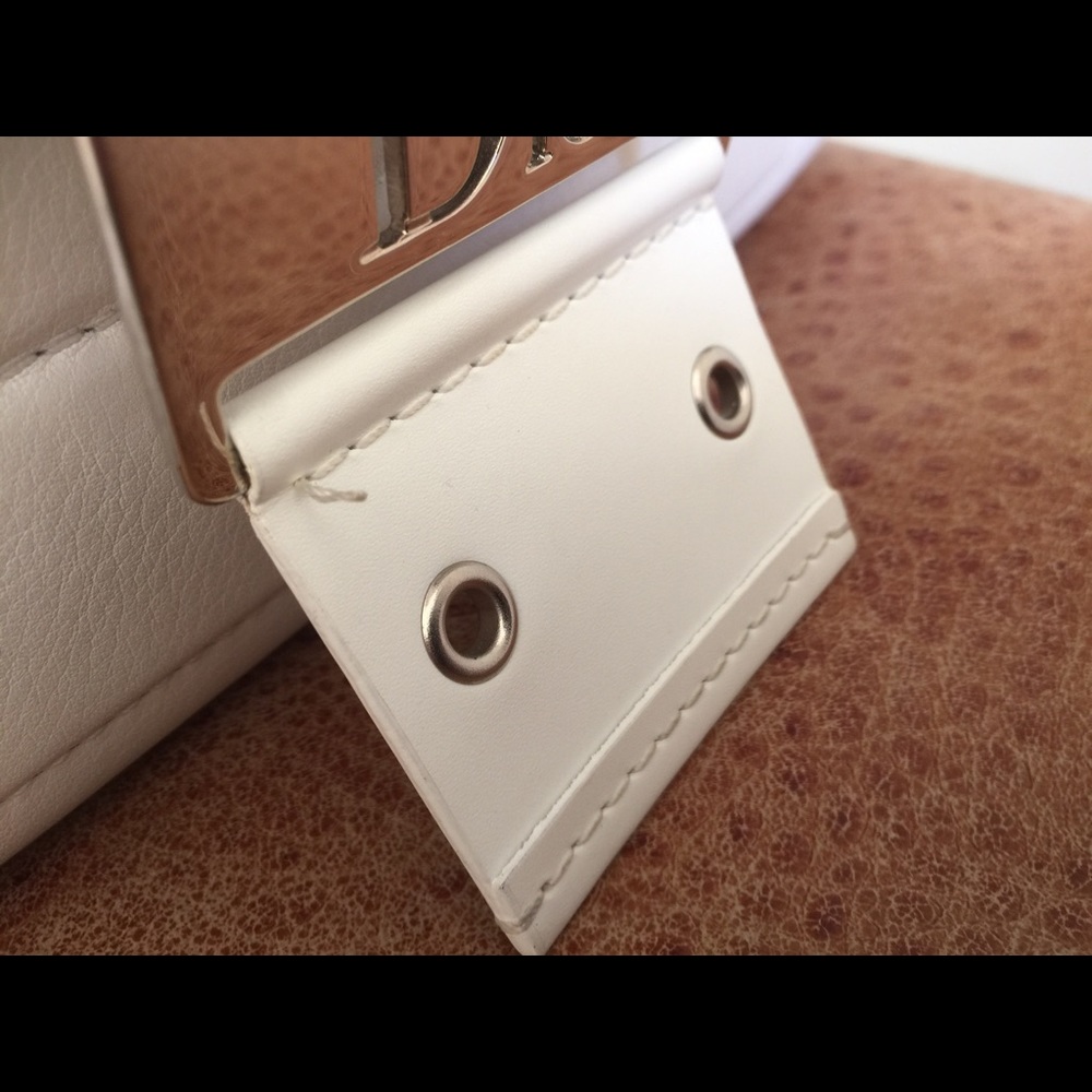 🎉HP🎉 Dior Street Chic White Leather Shoulder Bag - Picture 4 of 8